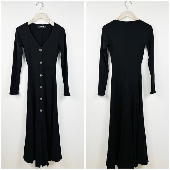 Reformation V-neck button down dress - Picture 2 of 9